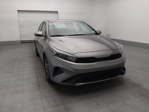 Used 2023 Kia Forte LXS w/ LXS Technology Package FWD image 14