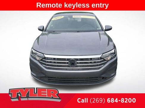 Used 2019 Volkswagen Jetta S FWD image 2