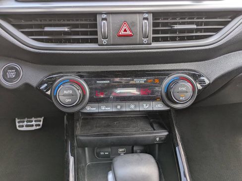 Used 2023 Kia Forte GT-Line w/ GT-Line Premium Package image 20