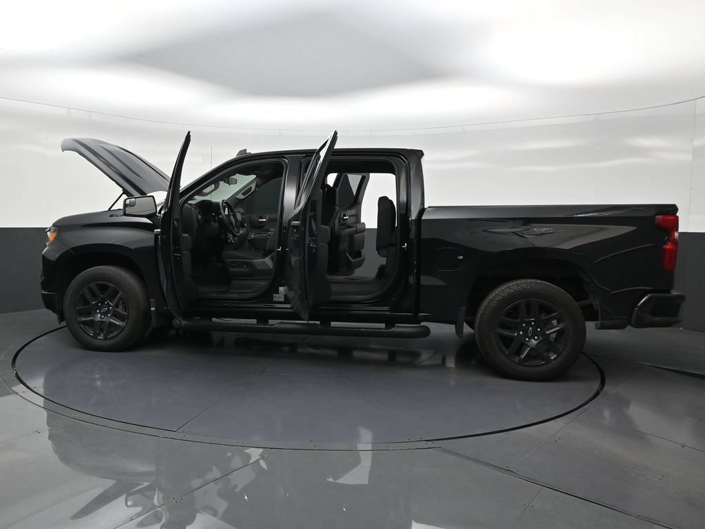 Used 2024 Chevrolet Silverado 1500 Custom w/ Turbomax Blackout Package RWD image 30