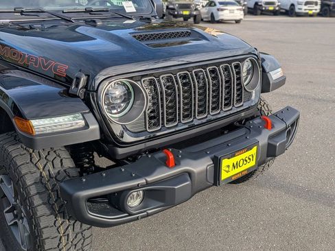 New 2026 Jeep Gladiator Mojave AWD/4WD image 10