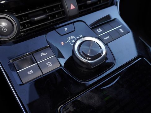 Certified 2025 Toyota bZ4X FWD image 19