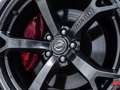 Used 2014 Nissan 370Z NISMO w/ Bose Package RWD image 4