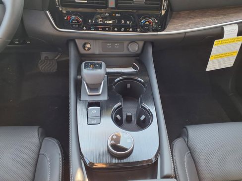 New 2026 Nissan Rogue Platinum w/ Platinum Premium Package image 44