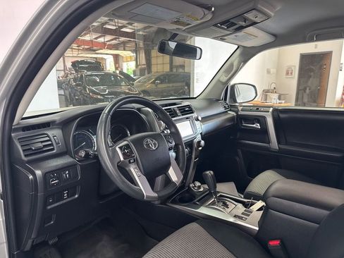 Used 2019 Toyota 4Runner SR5 image 8