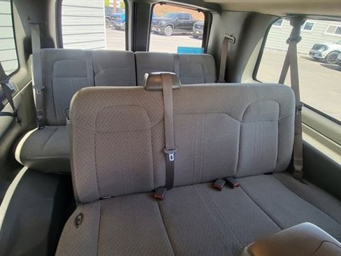 Used 2023 Chevrolet Express 3500 LS RWD image 37