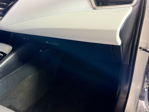 Used 2023 Toyota Corolla SE image 35