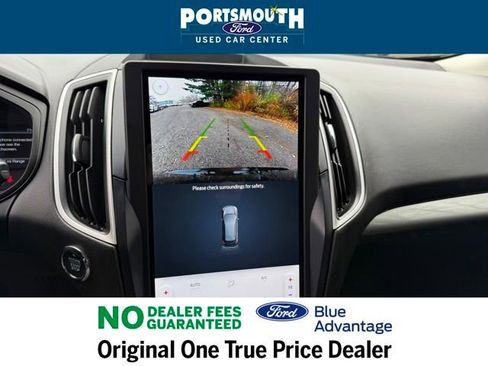 Used 2022 Ford Edge SE w/ Black Appearance Package image 8