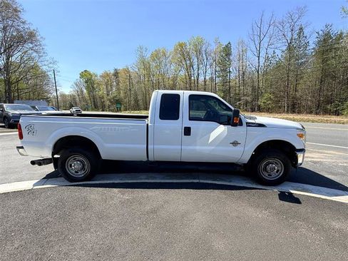 Used 2011 Ford F250 XL w/ PWR Equipment Group image 7