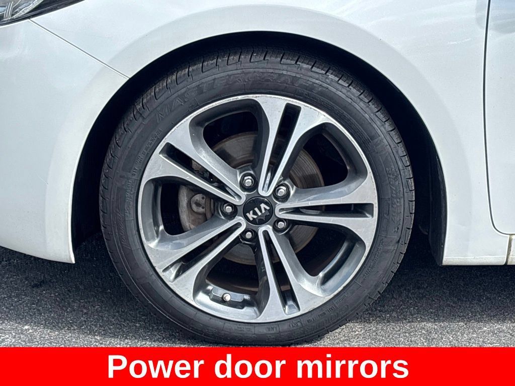 Used 2016 Kia Forte EX FWD image 10