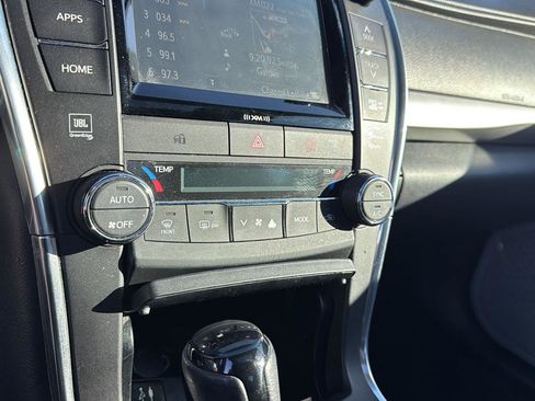 Used 2016 Toyota Camry XSE image 22