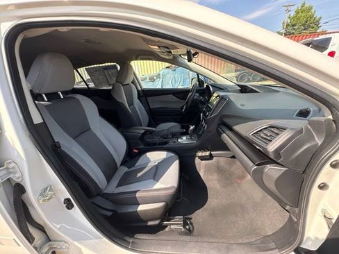 Used 2021 Subaru Crosstrek 2.0i Premium AWD/4WD image 13