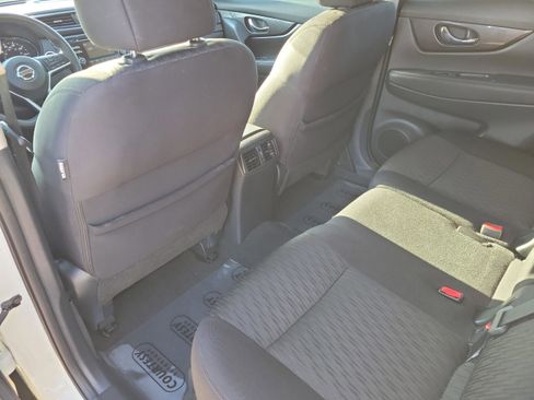 Certified 2017 Nissan Rogue SV w/ Midnight Edition image 10