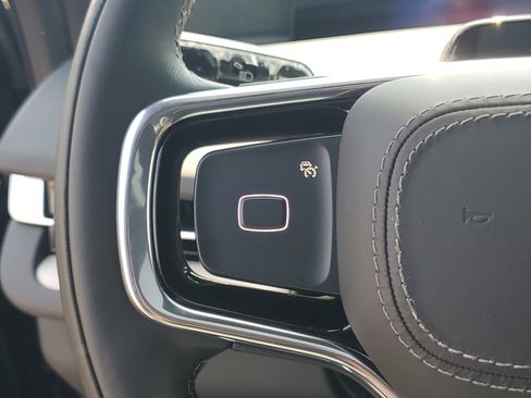 New 2026 Lincoln Navigator L Reserve AWD/4WD image 17