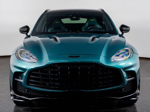Used 2023 Aston Martin DBX 707 image 22