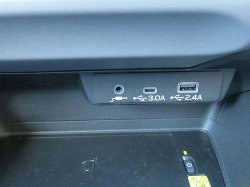 Used 2024 Subaru Crosstrek 2.5i Limited image 28