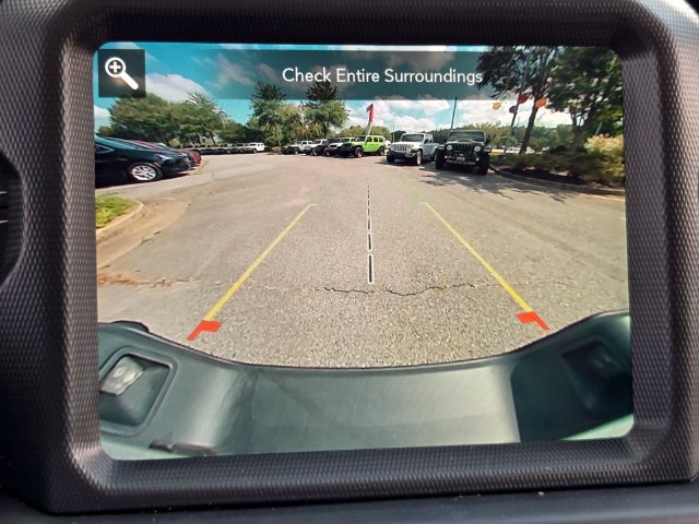 Used 2022 Jeep Gladiator Overland w/ Popular Equipment Package AWD/4WD image 16