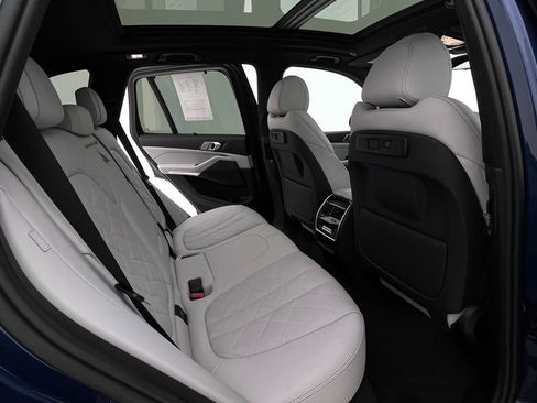 Used 2023 BMW X5 xDrive45e w/ Executive Package image 14