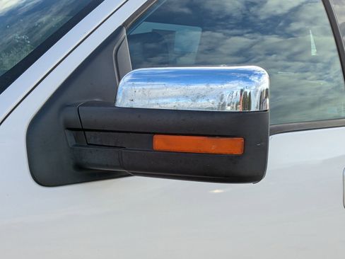 Used 2012 Ford F150 Platinum image 12