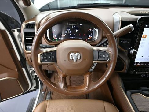 Used 2024 RAM 3500 Limited w/ Towing Technology Group image 30