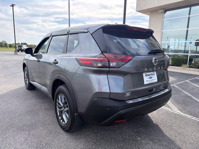 Used 2021 Nissan Rogue S FWD image 7