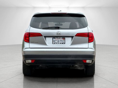Used 2017 Honda Pilot EX-L image 4