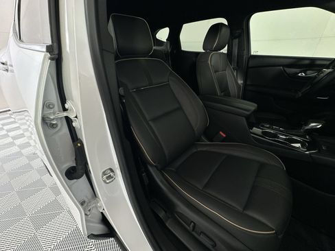Used 2023 Chevrolet Blazer Premier FWD image 26
