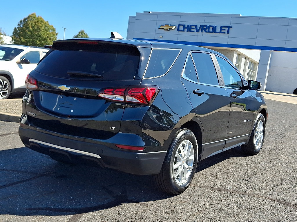 Certified 2024 Chevrolet Equinox LT FWD image 9