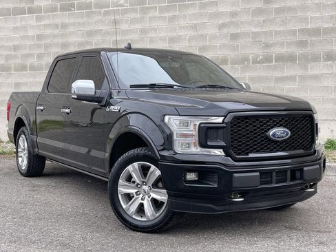 Used 2018 Ford F150 Platinum w/ Technology Package AWD/4WD image 2