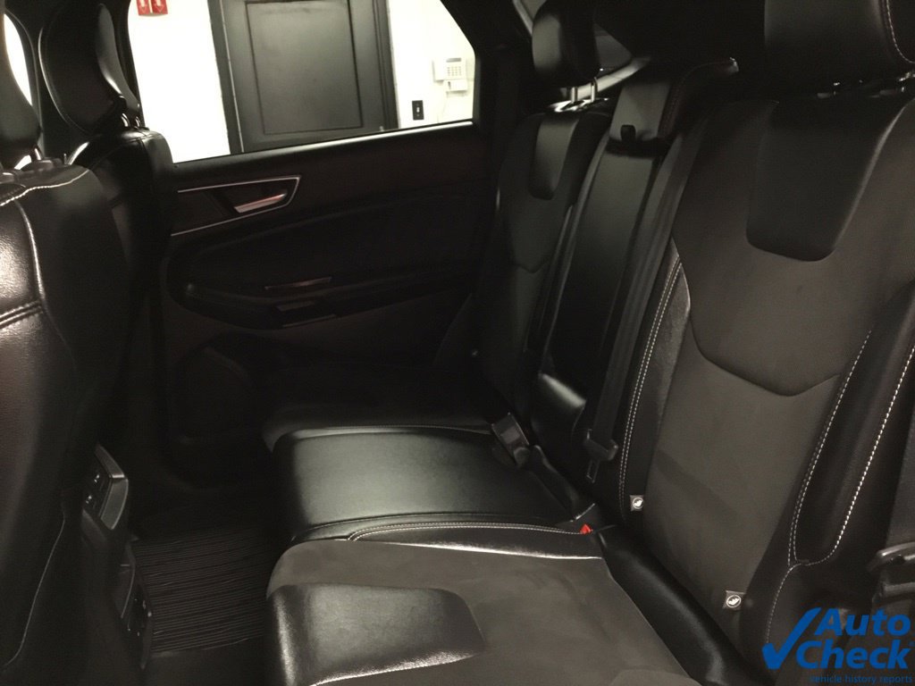 Used 2019 Ford Edge ST w/ Equipment Group 401A AWD/4WD image 37