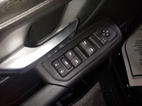 New 2026 RAM 1500 Express AWD/4WD image 19