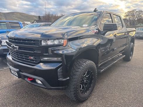 Used 2021 Chevrolet Silverado 1500 LT Trail Boss w/ Convenience Package II image 1