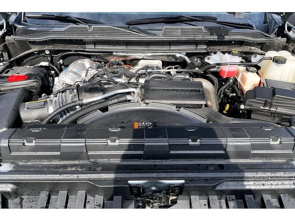 Used 2024 Chevrolet Silverado 2500 ZR2 w/ Technology Package AWD/4WD image 12