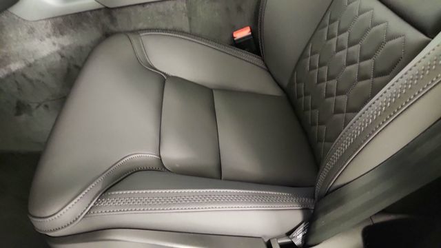 New 2026 Volvo XC90 T8 Core AWD/4WD image 13