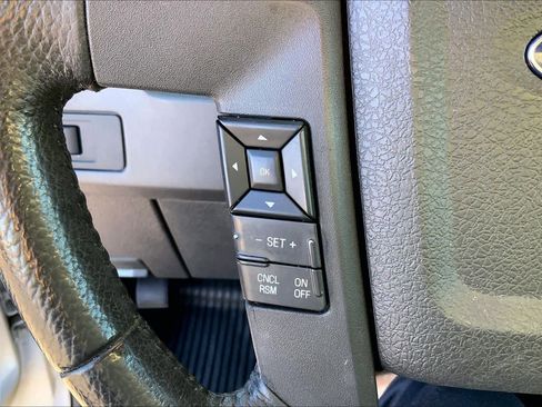 Used 2012 Ford F150 XLT w/ XLT Chrome Pkg image 22