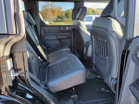 New 2025 Ford Bronco Big Bend w/ Black Diamond Package image 13