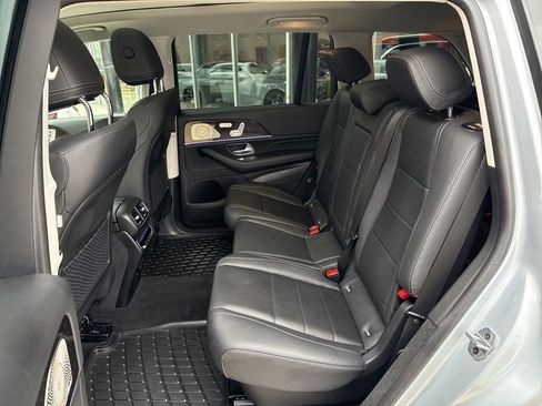 Certified 2025 Mercedes-Benz GLS 450 4MATIC image 17