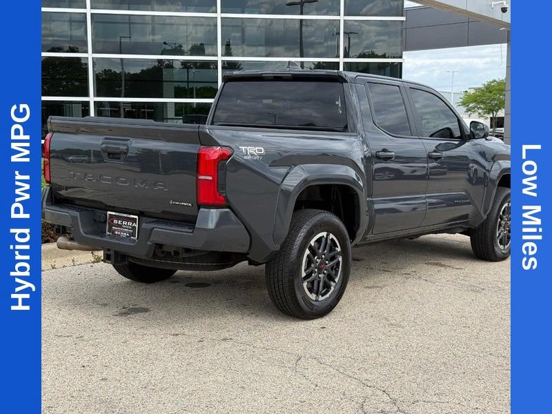 Used 2024 Toyota Tacoma TRD Sport AWD/4WD image 3