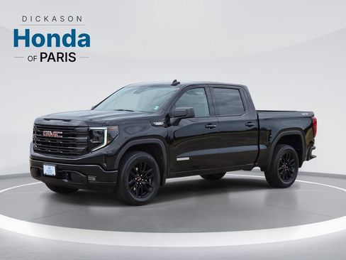 Used 2024 GMC Sierra 1500 Elevation AWD/4WD image 1