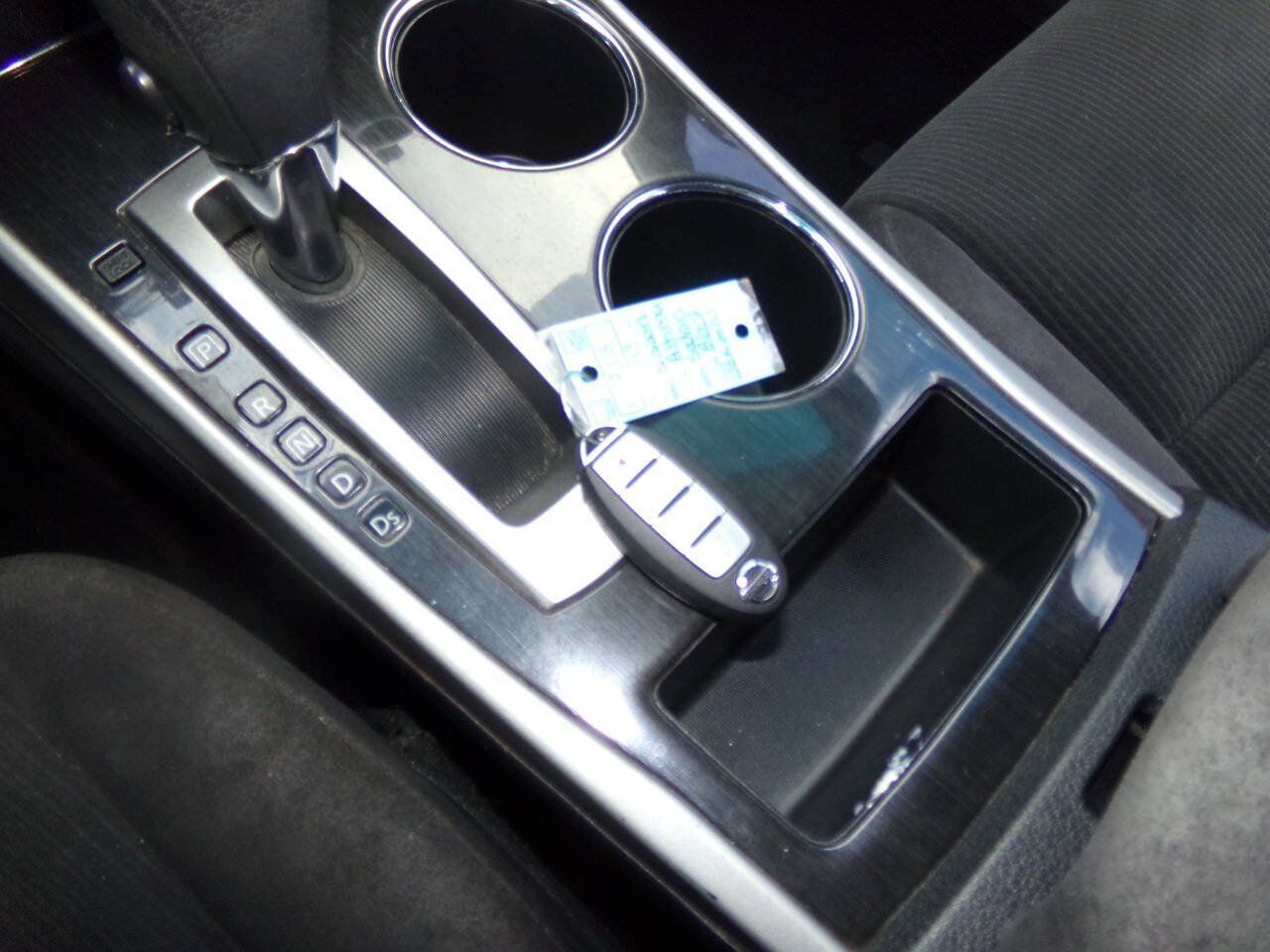 Used 2013 Nissan Altima 2.5 S FWD image 59