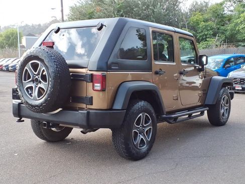 Used 2015 Jeep Wrangler Unlimited Sport AWD/4WD image 4