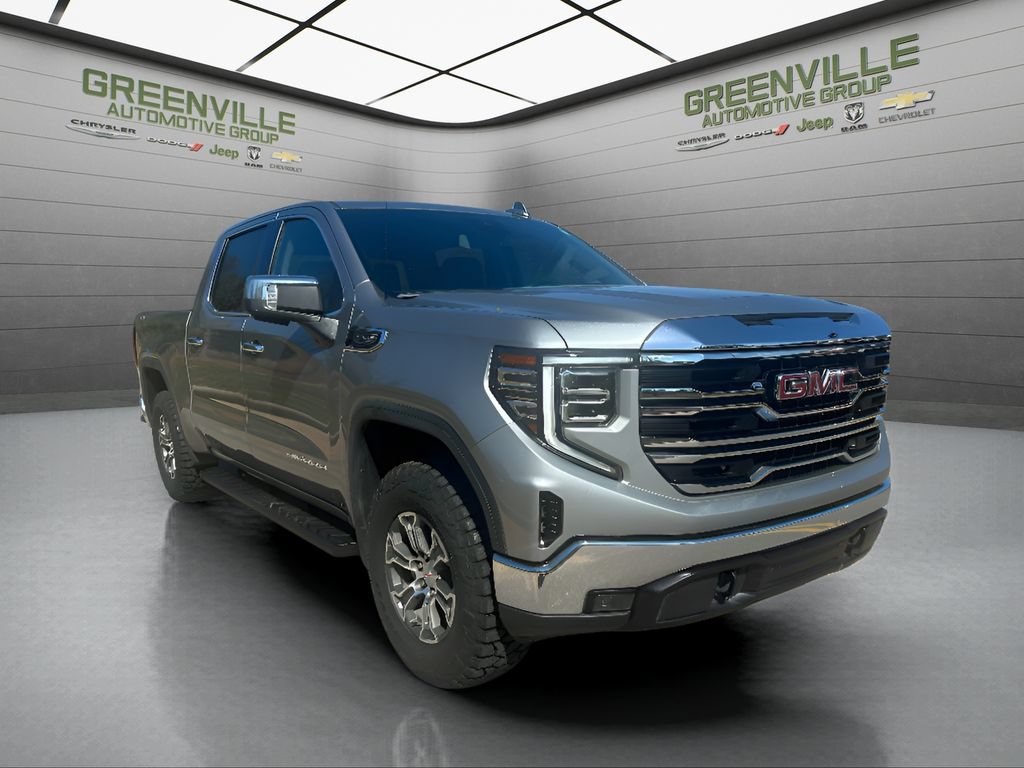 Used 2025 GMC Sierra 1500 SLT AWD/4WD image 3