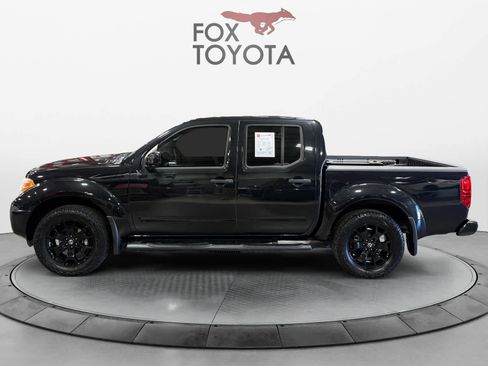 Used 2020 Nissan Frontier SV w/ Midnight Edition Floor Mats image 3