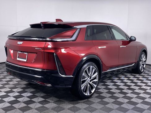 Certified 2024 Cadillac Lyriq Luxury w/ LPO, Floor Liner Package image 20