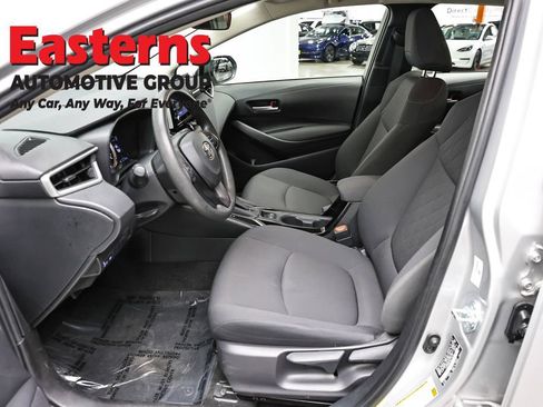 Used 2021 Toyota Corolla LE w/ Carpet Mat Package (TMS) FWD image 13