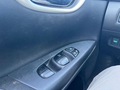 Used 2015 Nissan Sentra S FWD image 15