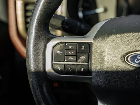 Used 2023 Ford Expedition Max Limited image 34