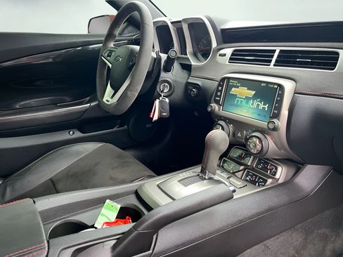 Used 2014 Chevrolet Camaro ZL1 RWD image 21