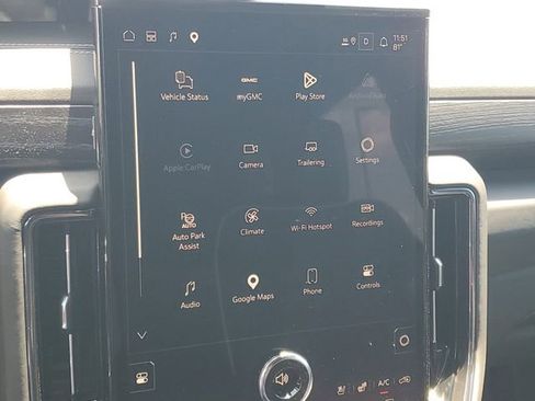 Used 2025 GMC Yukon XL AT4 Ultimate w/ LPO, Floor Liner Package AWD/4WD image 17
