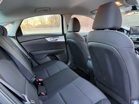 Certified 2024 Kia Forte LXS w/ LXS Technology Package image 16